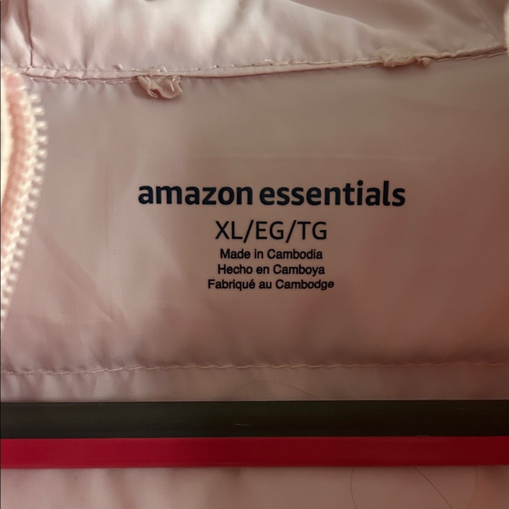 Amazon Essentials Pink Puffer Jacket - Picture 2 of 2
